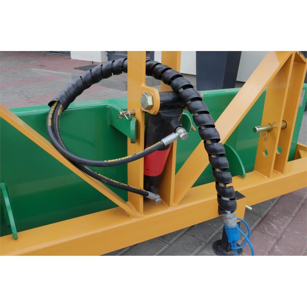 TRX Skrzynia transportowa 120 cm z kiprem hydrauliczny Сільгосптехніка - Інші
