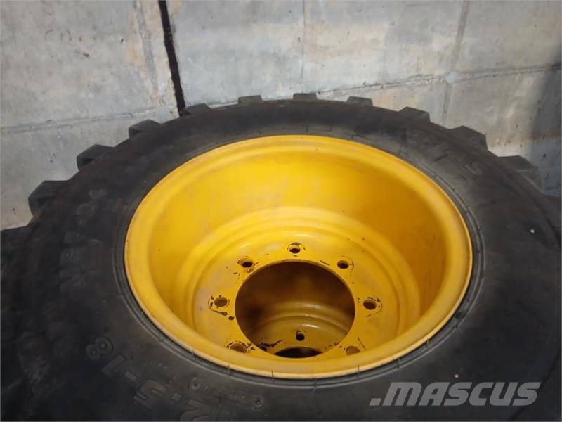 Mitas 12.5X18 Riepas, riteņi un diski