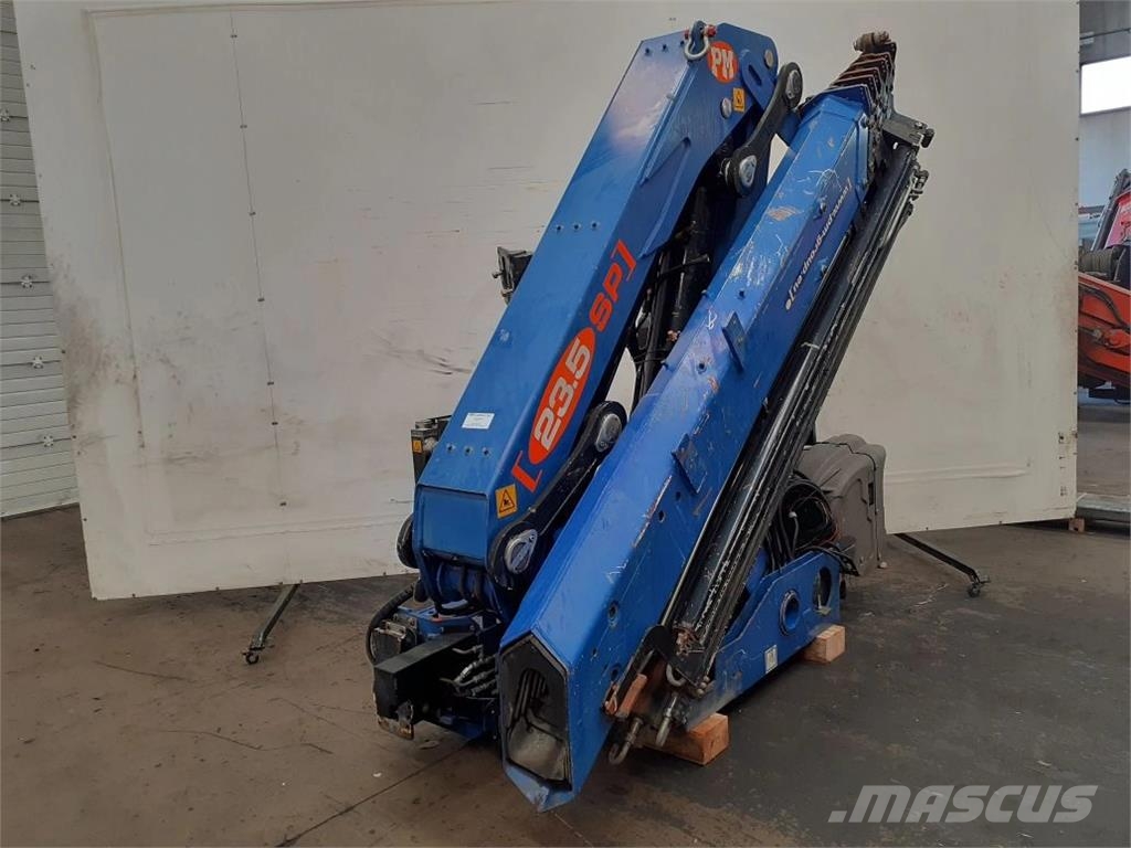 PM 23526 SP Grue auxiliaire