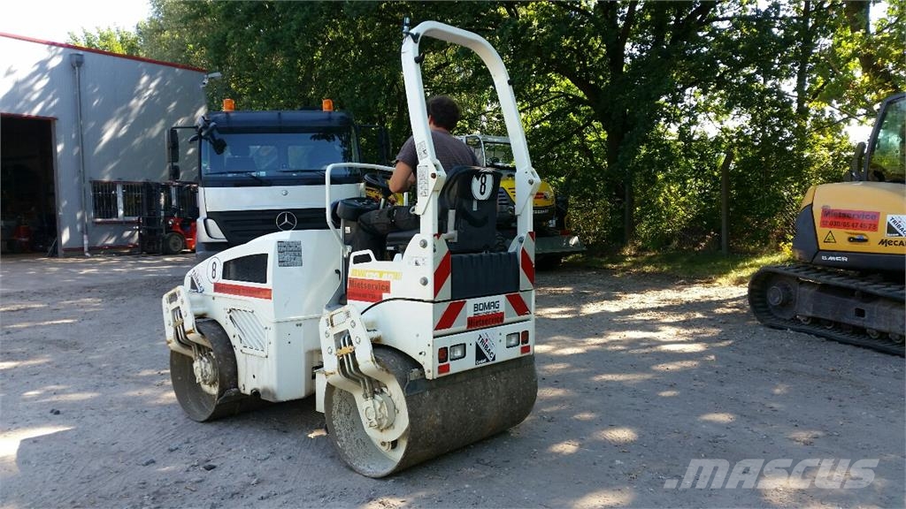 Bomag BW120AD-4 Dvojni valjarji