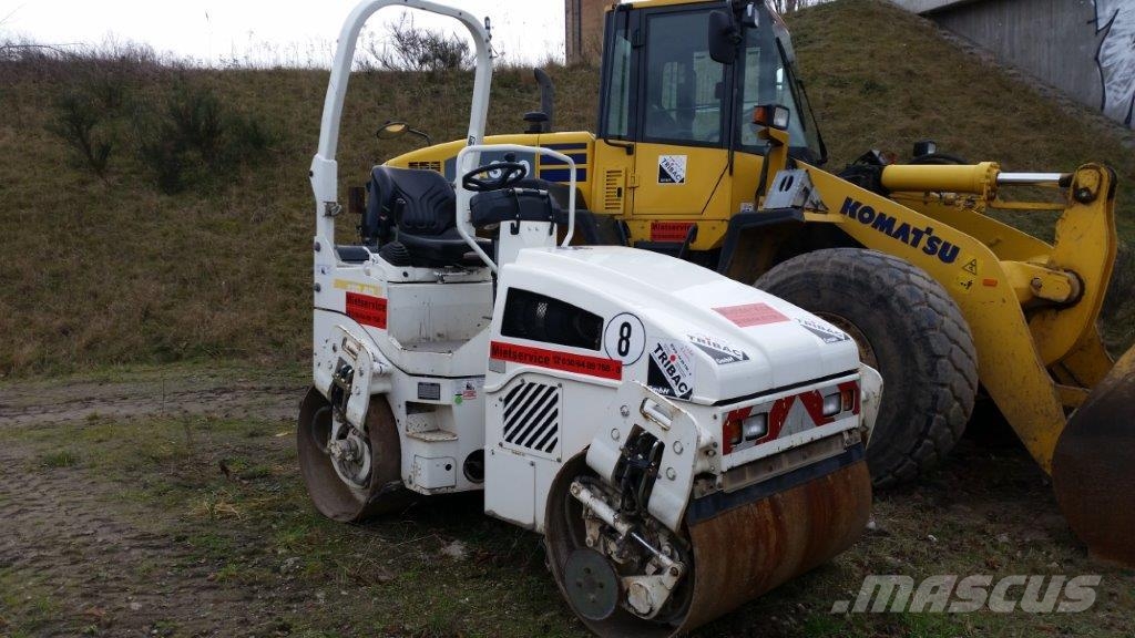 Bomag BW120AD-4 Dvojni valjarji