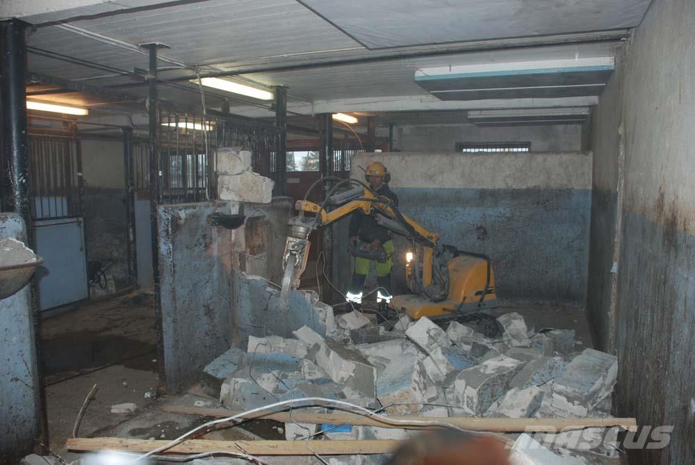 Brokk B50 Bageri za rušenje