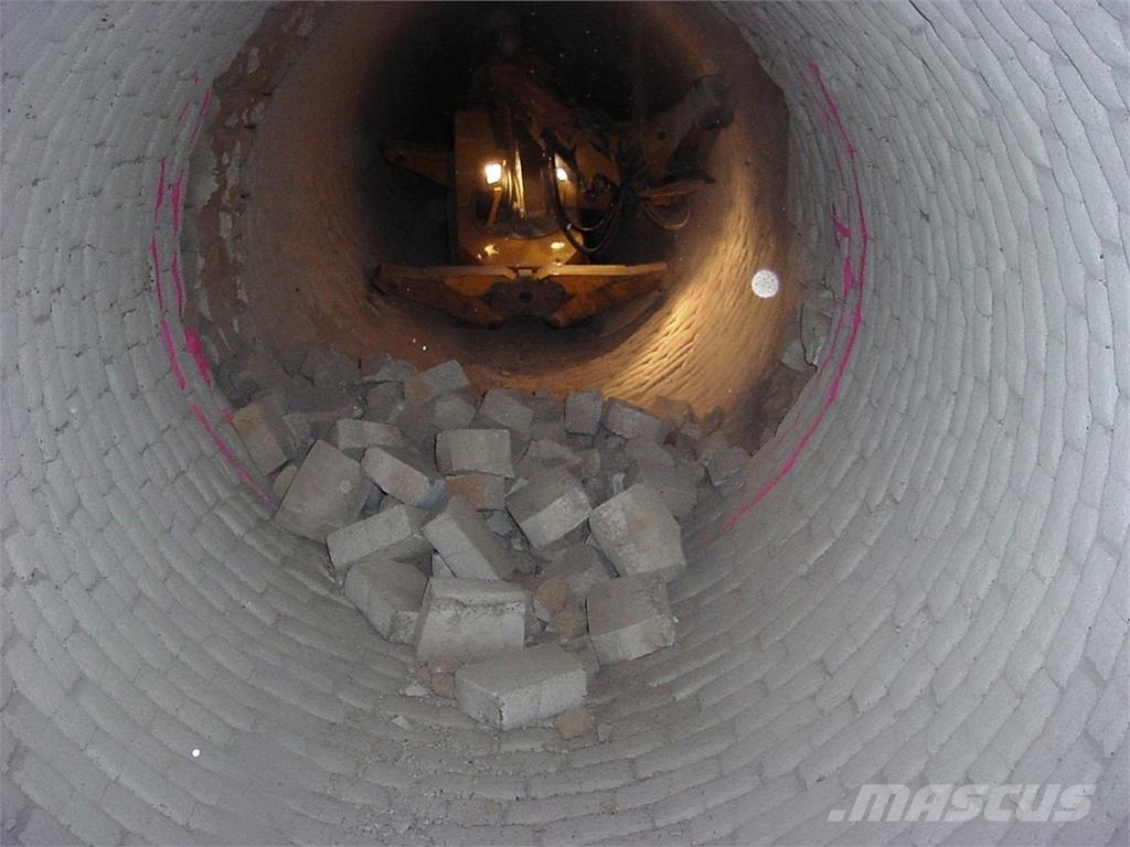 Brokk B50 Bageri za rušenje