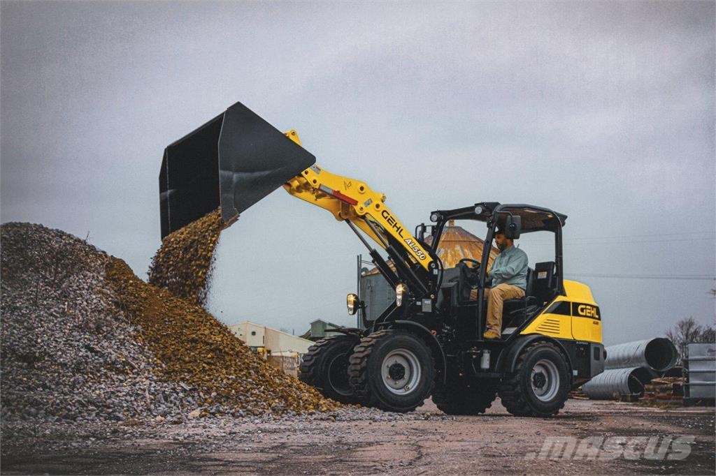 Gehl AL550 F لوادر بعجل