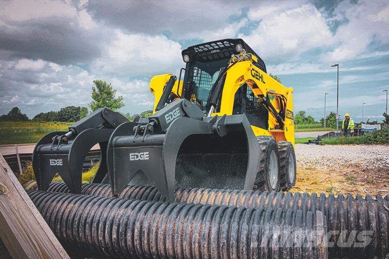 Gehl R165 Skid steer loaders