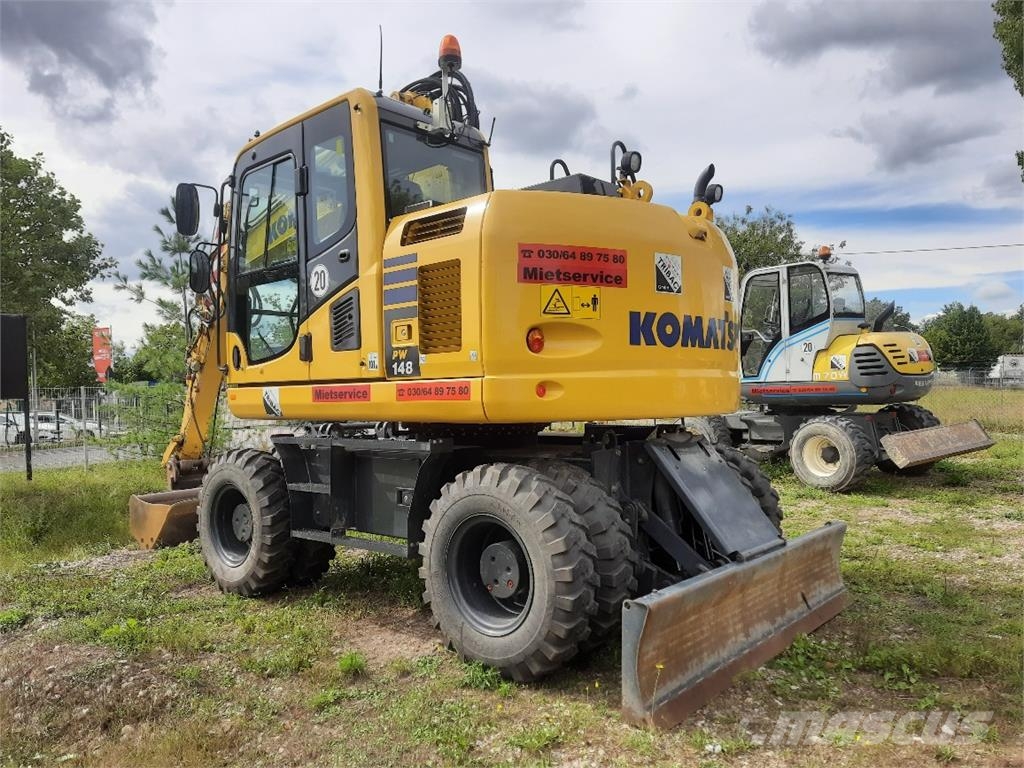 Komatsu PW148-10 حفارات بعجل