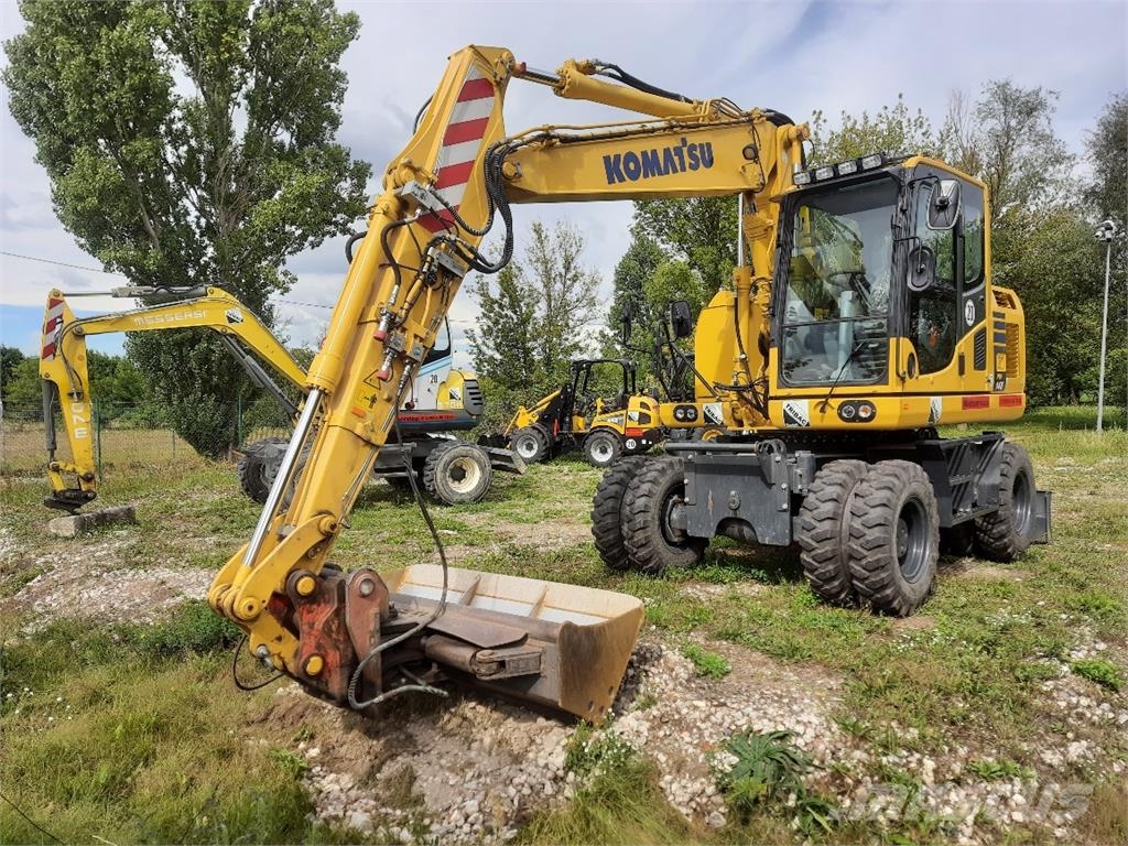 Komatsu PW148-10 حفارات بعجل