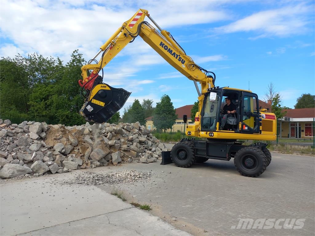 Komatsu PW160-11 حفارات بعجل