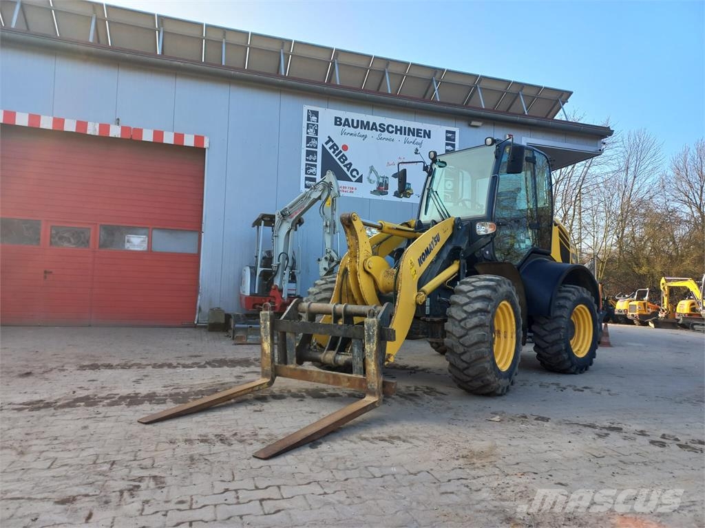 Komatsu WA100M-7 Rataslaadurid