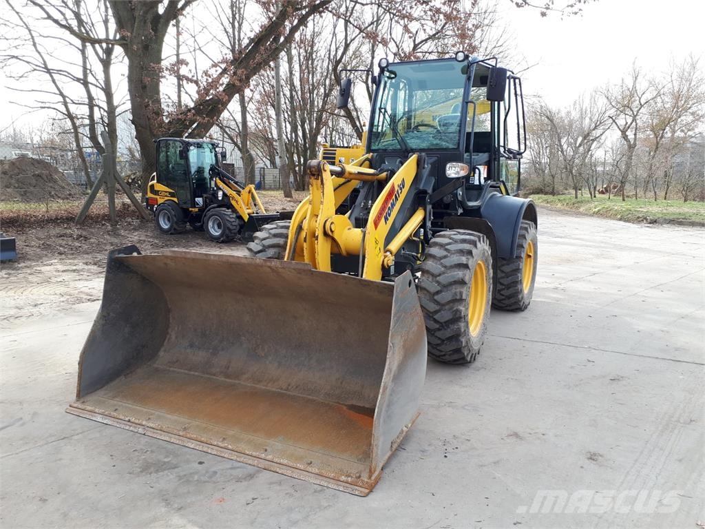 Komatsu WA100M-7 Rataslaadurid