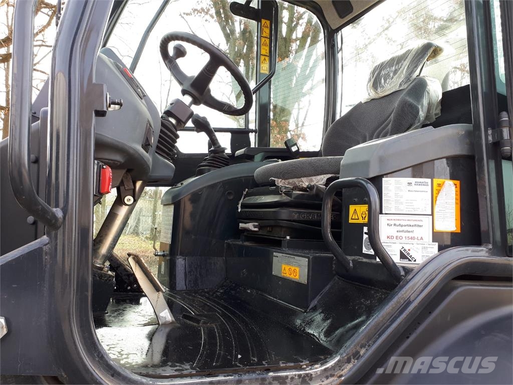 Komatsu WA100M-7 Rataslaadurid