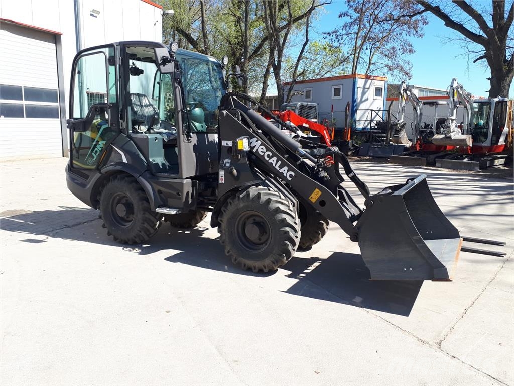 Mecalac MCL8 Wheel loaders