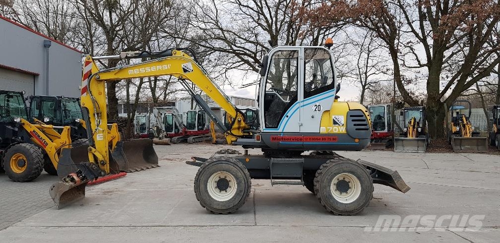 Messersi M-70W Lastik tekerli ekskavatörler