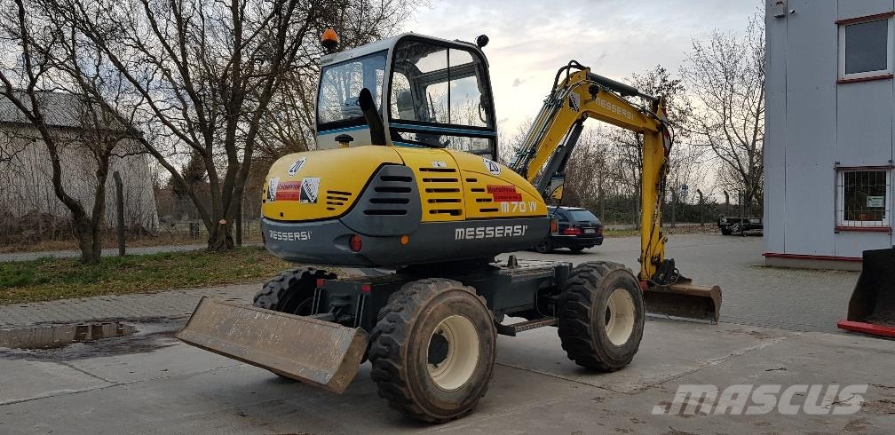 Messersi M-70W Lastik tekerli ekskavatörler