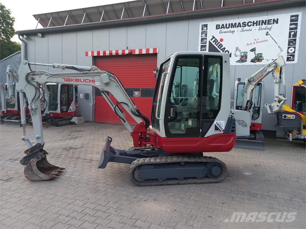 Takeuchi TB228H Roomikekskavaatorid