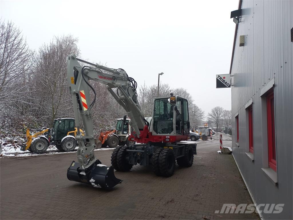 Takeuchi TB295W-2 轮式挖掘机