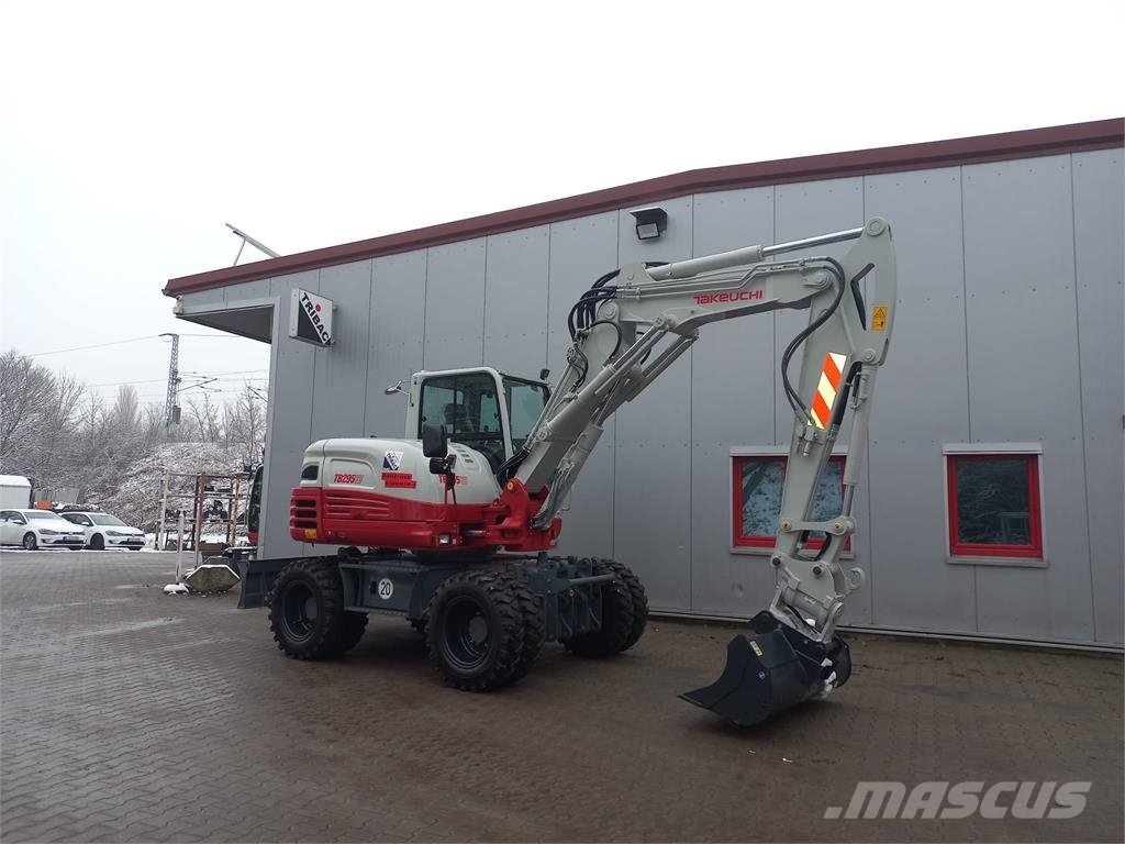Takeuchi TB295W-2 轮式挖掘机