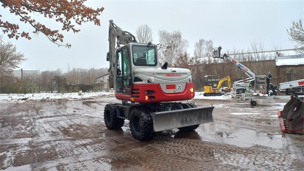 Takeuchi TB295W-2 轮式挖掘机