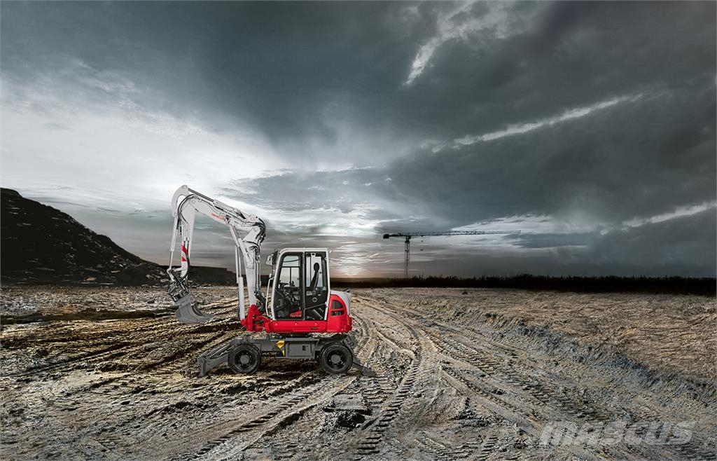Takeuchi TB370W 轮式挖掘机