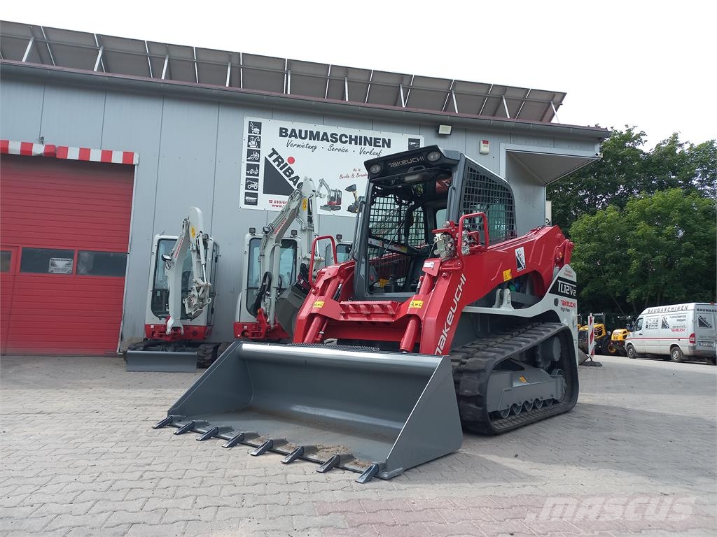Takeuchi TL12V2 لوادر زحافة