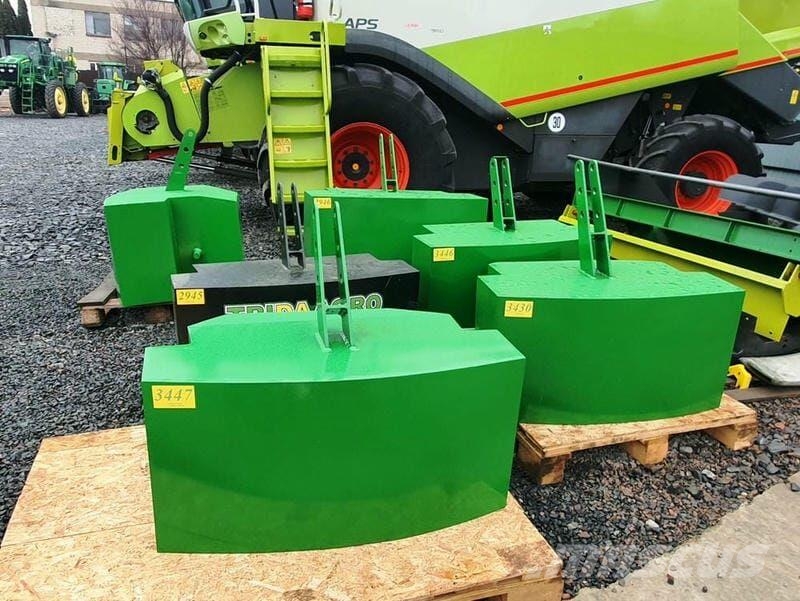 2619 TriDaAgro Dambo 700 Orr súlyok