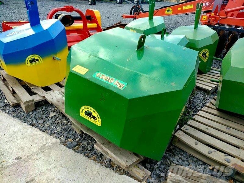 2619 TriDaAgro Dambo 1300 Orr súlyok