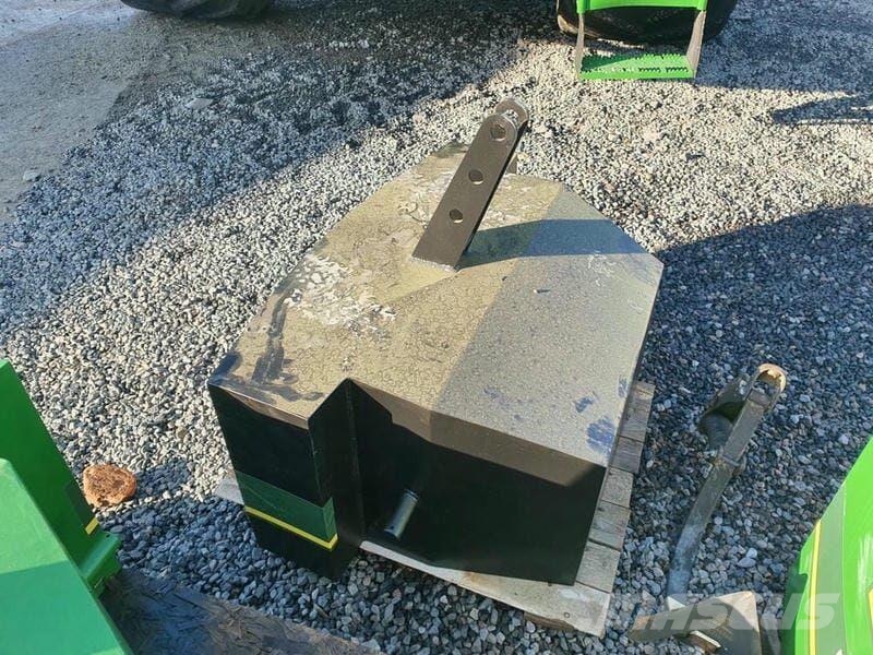 2619 TriDaAgro Dambo 700 Orr súlyok