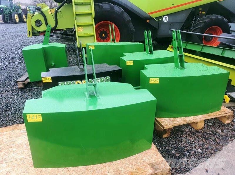 2619 TriDaAgro Dambo 700 Orr súlyok