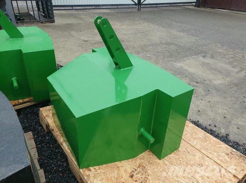 2619 TriDaAgro Dambo 700 Orr súlyok