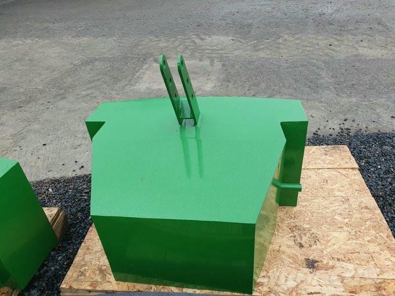 2619 TriDaAgro Dambo 700 Orr súlyok