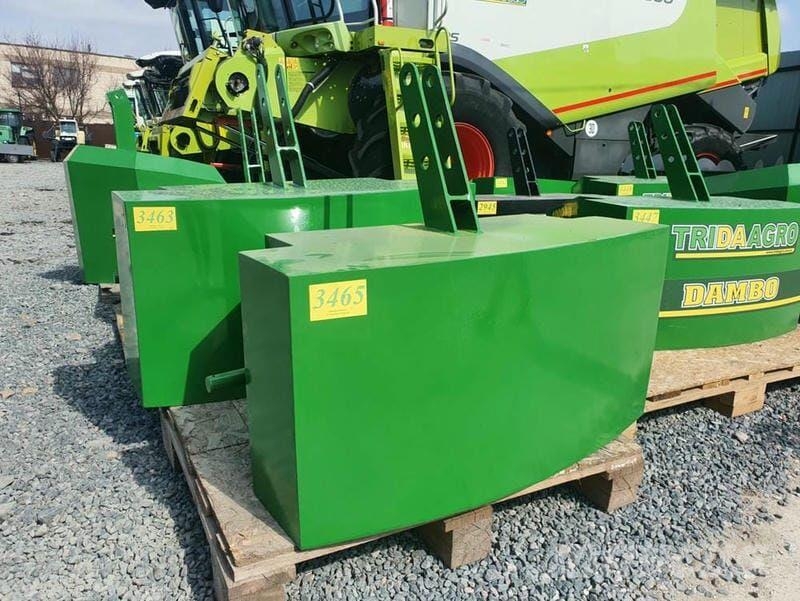 2619 TriDaAgro Dambo 700 Orr súlyok