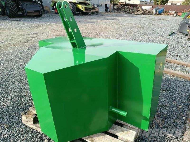 2619 TriDaAgro Dambo 1600 Orr súlyok