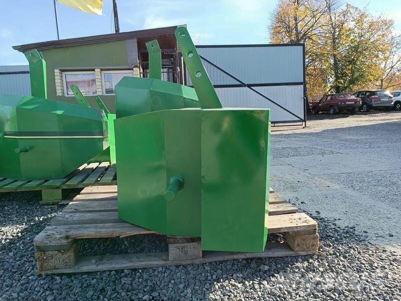 2619 TriDaAgro Dambo 700 Orr súlyok