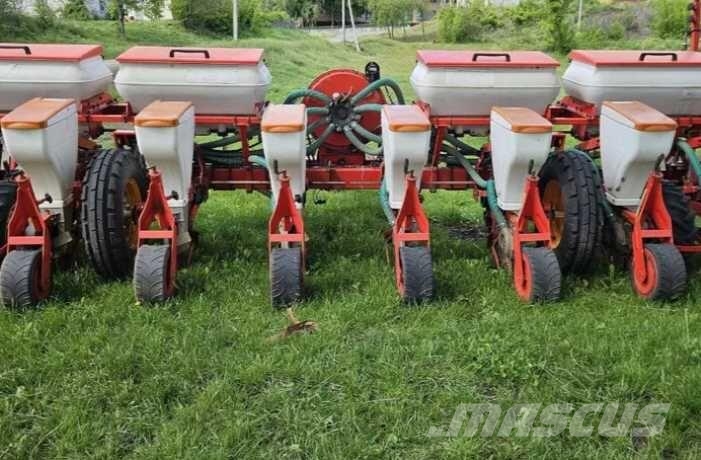 Agromaster Planter A8 (2013) Precizne sijačice