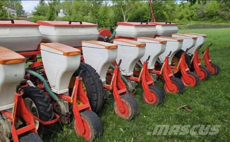 Agromaster Planter A8 (2013) Precizne sijačice