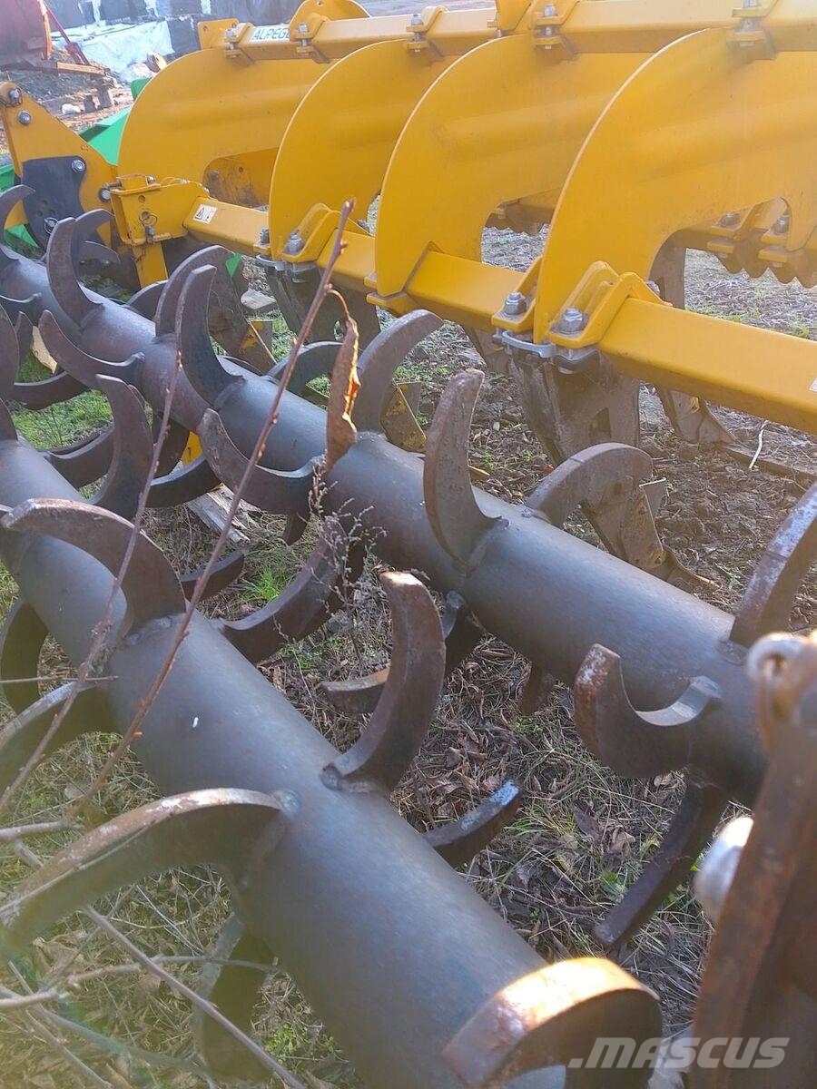 Alpego Глибокорозпушувач Alpego KЕ 7-300 (2018) Podrivači