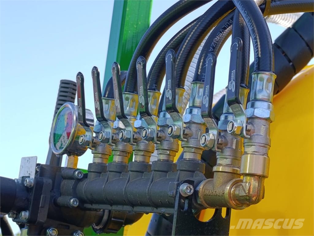 Badilli Навісний обприскувач Badilli DV-1200-18 (2 Ripp-pritsid