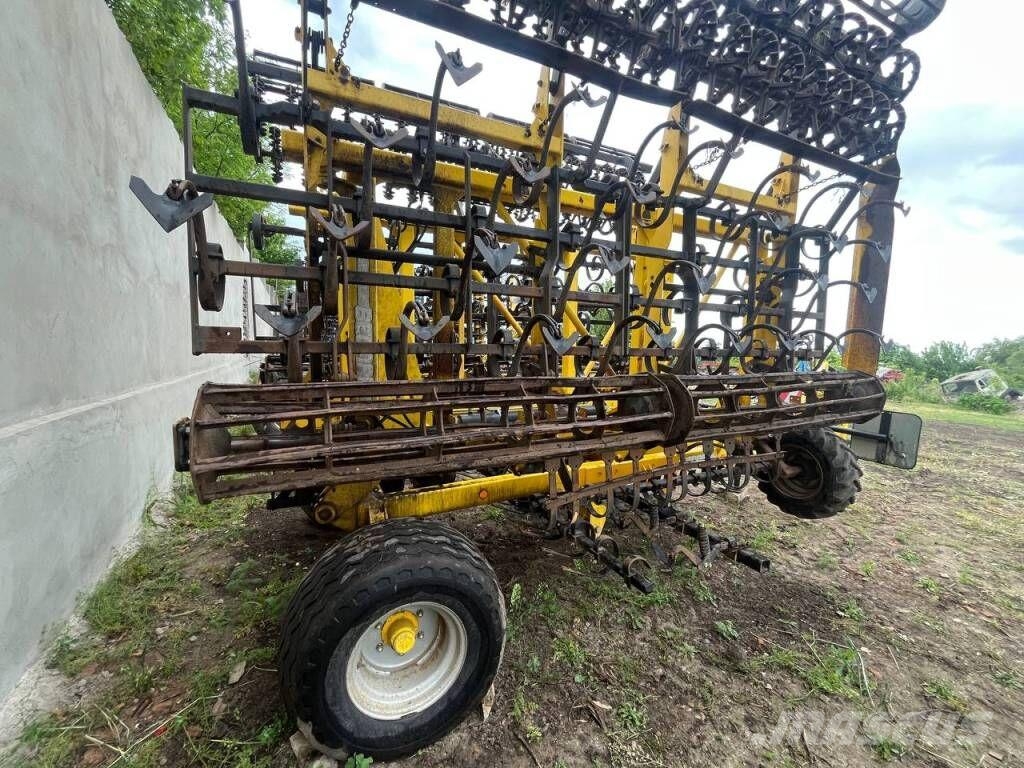 Bednar Swifter SE 8000 Καλλιεργητικές μηχανές κατά γραμμές