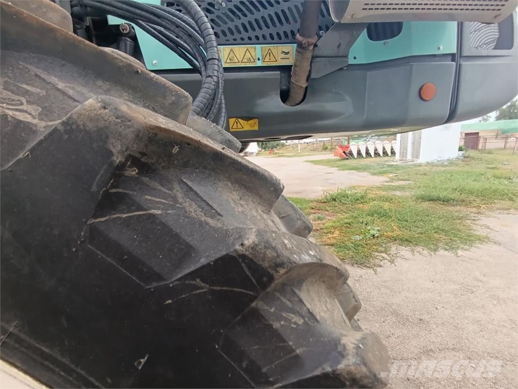 Berthoud Самохідний обприскувач Berthoud Raptor 4240 (2013) Kendinden tahrikli pülverizatörler