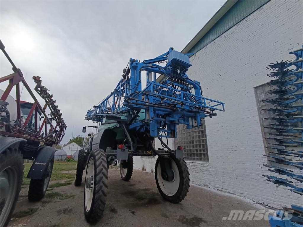 Berthoud Самохідний обприскувач Berthoud Raptor 4240 (2013) Kendinden tahrikli pülverizatörler