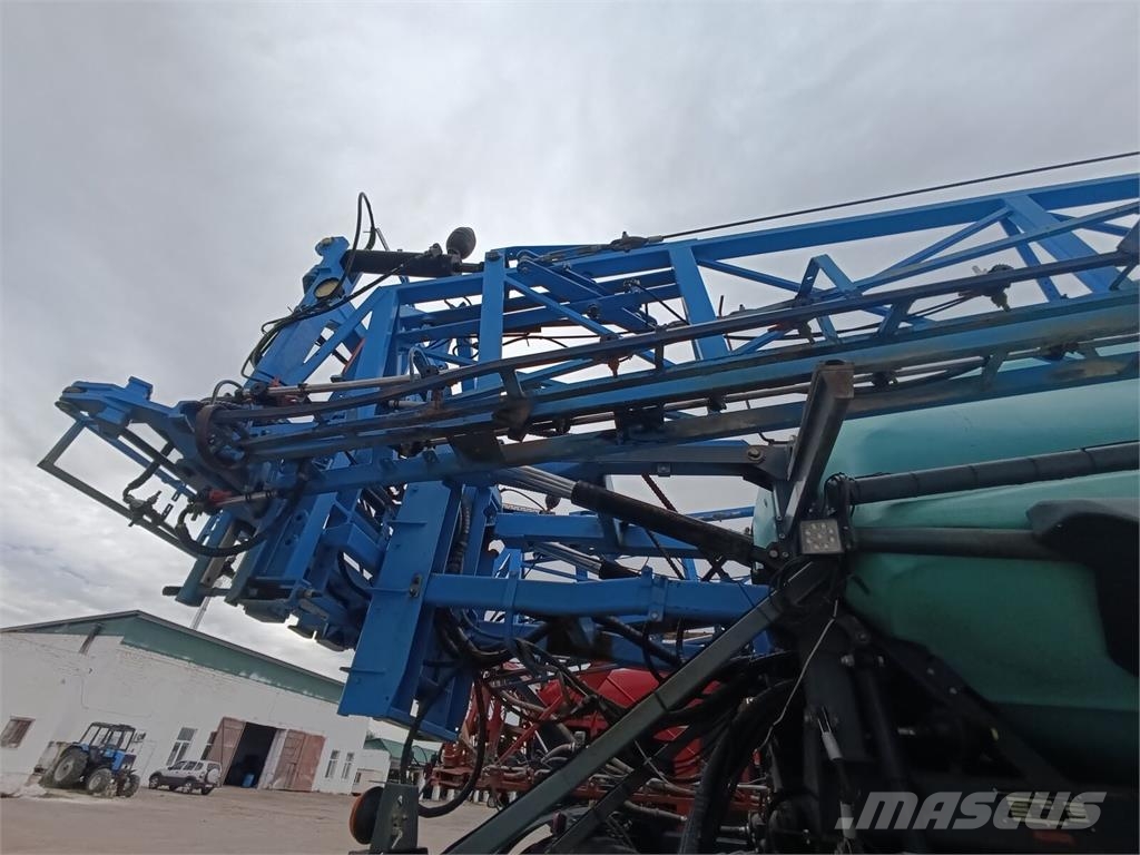 Berthoud Самохідний обприскувач Berthoud Raptor 4240 (2013) Kendinden tahrikli pülverizatörler