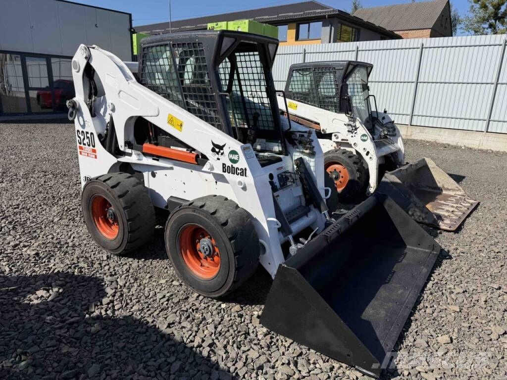Bobcat S250 Φορτωτάκια
