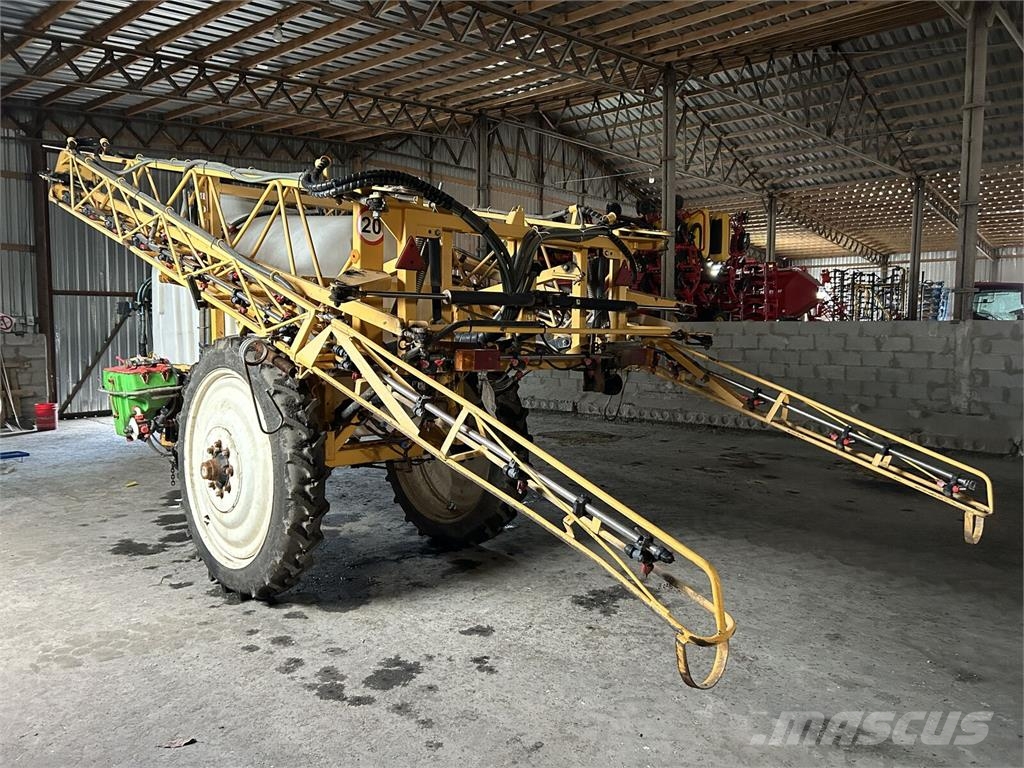 Boguslav Обприскувач Богуслав ОПК 3000-22 (2021) Dragna sprutor