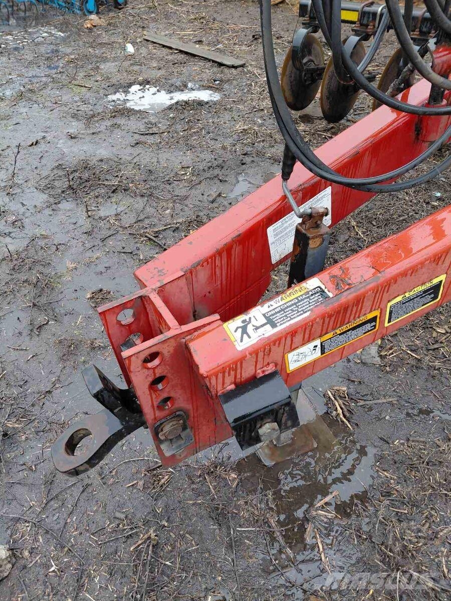 Case IH Глибокорозпушувач Case IH Ecolo-Tiger 870 Podrivači
