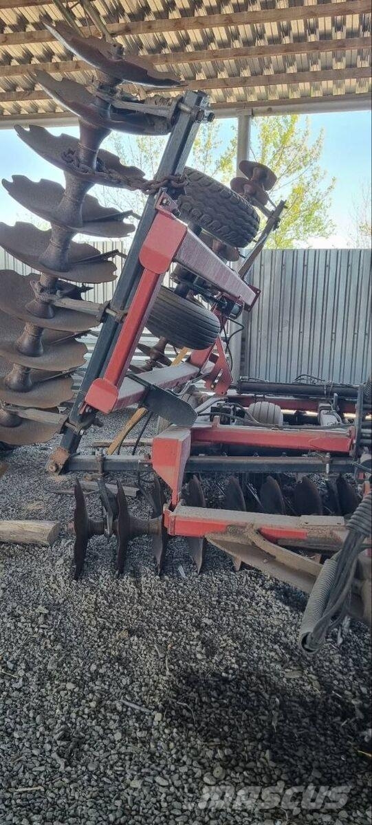 Case IH Дискова борона Case IH RMX 310 Kiekkomultaimet ja lautasäkeet