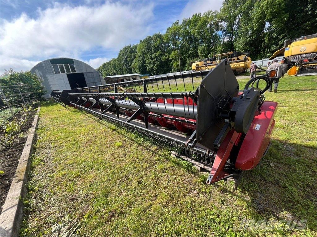 Case IH Жниварка зернова Flex Case IH 2020 Flex (2010) Glave hederi za kombajne