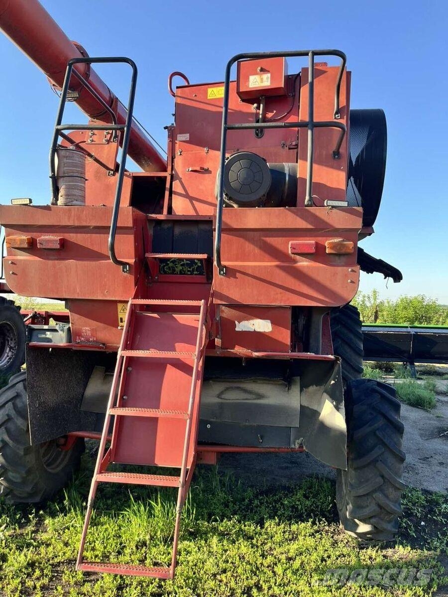 Case IH Комбайн Case IH 2388 (2008) 联合收割机