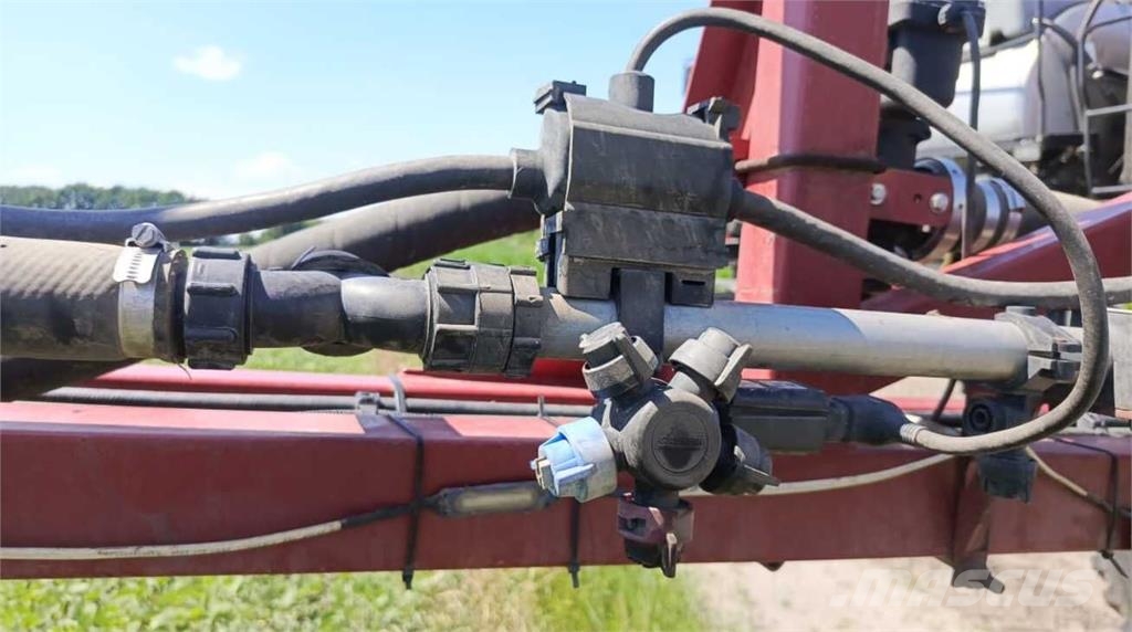 Case IH Самохідний обприскувач Case IH Patriot 4440 (2021 Самохідні обприскувачі