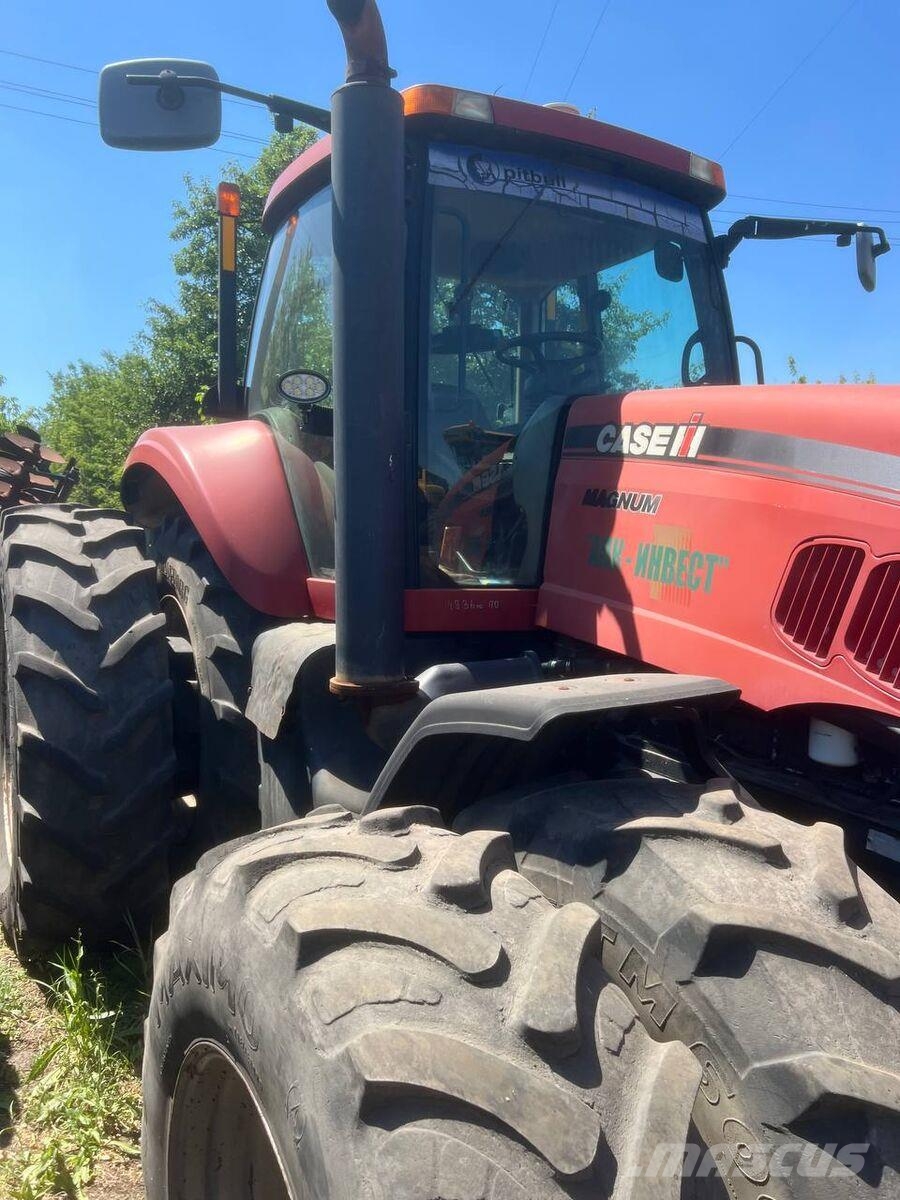 Case IH Трактор Case IH Magnum 335 (2010) Трактори