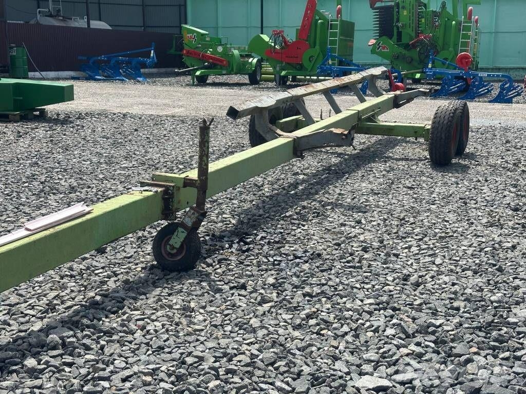 CLAAS 9 مقطورات أخرى